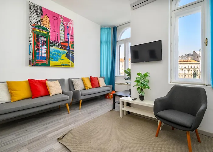 5 Bedrooms Keleti-Home