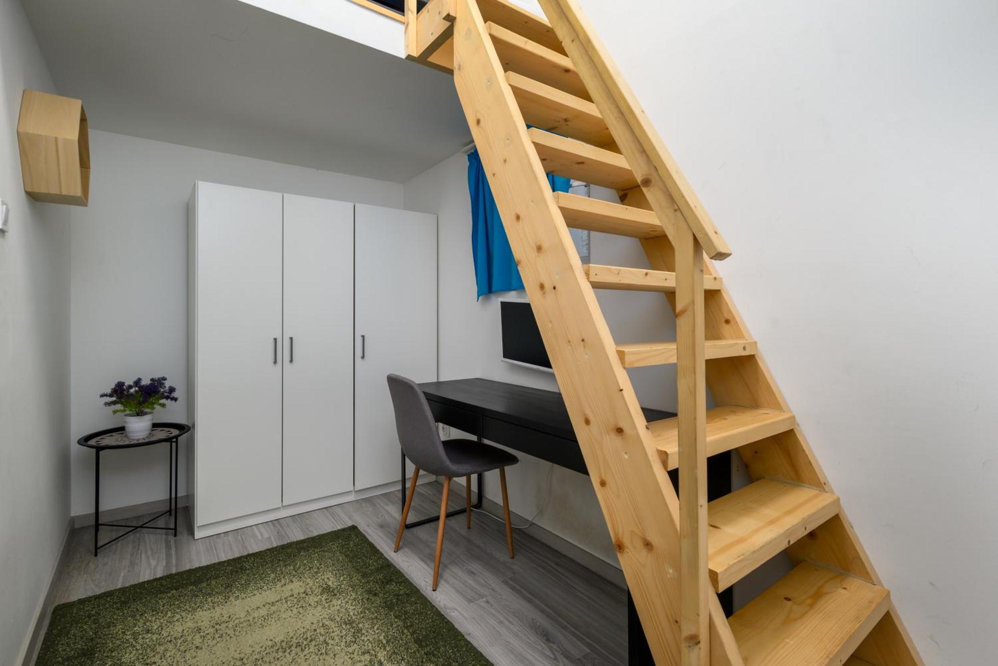 5 Bedrooms Keleti-home Appartement Boedapest